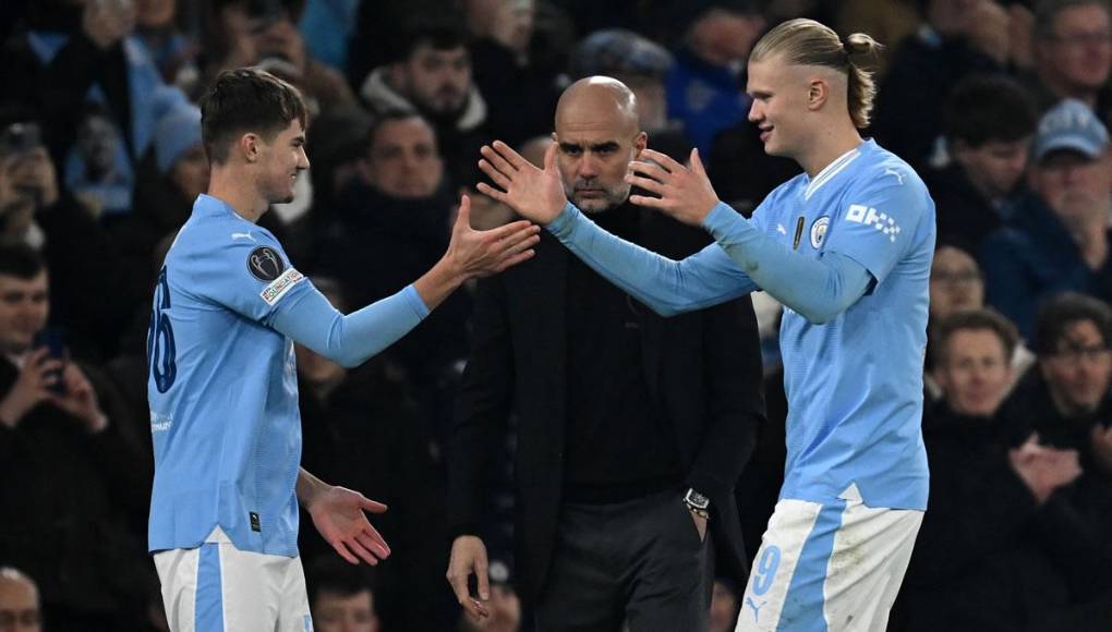 El mediocampista inglés Jacob Wright hizo su debut en la Champions League entrando por Erling Haaland.