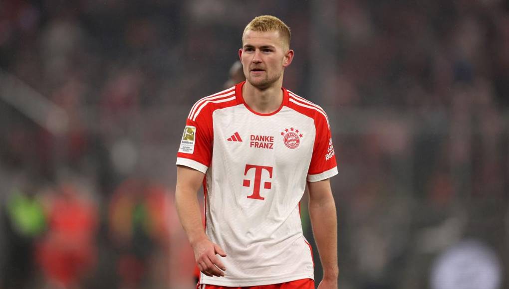 El hombre en cuestión es Matthijs de Ligt. El neerlandés no ha acabado de encajar desde que saliera del Ajax, primero a la Juventus y después a un Bayern Munich donde ha perdido mucho protagonismo.