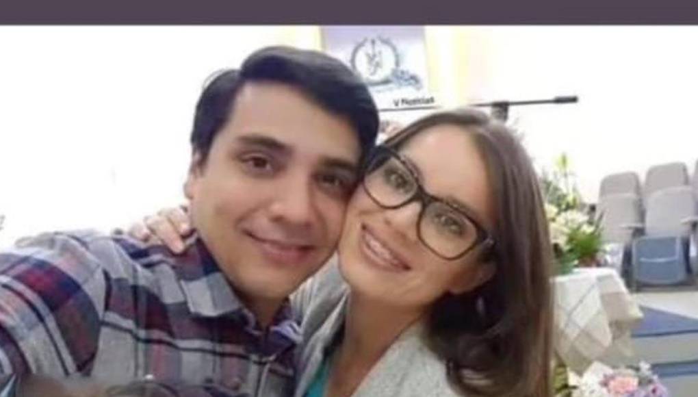 Kimberly Araya Granados, de 33 años, fue asesinada aparentemente por su esposo después de que ella le pidiera el divorcio.