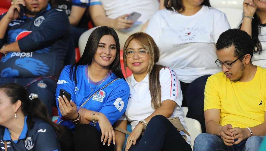 Estas chicas posaron para las cámaras de Diario LA PRENSA. 