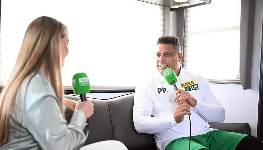 Ronaldo concedió una entrevista al periódico británico Daily Mail Sport y allí nombró a los 11 futbolistas que conforman su XI ideal de toda la historia del fútbol.