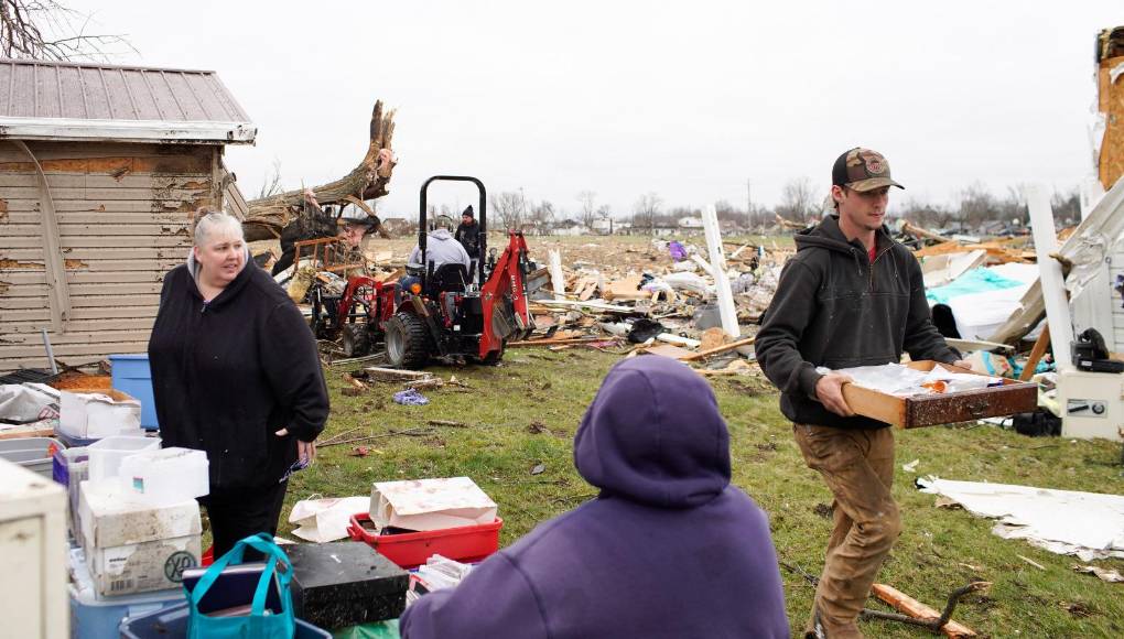 Enormes tornados sacuden ciudades enteras de Estados Unidos