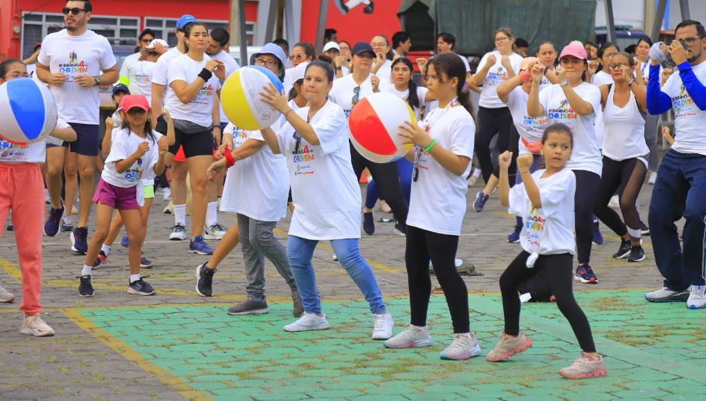 Música, color y diversión, así se disfrutó la primera edición de Running for the Children