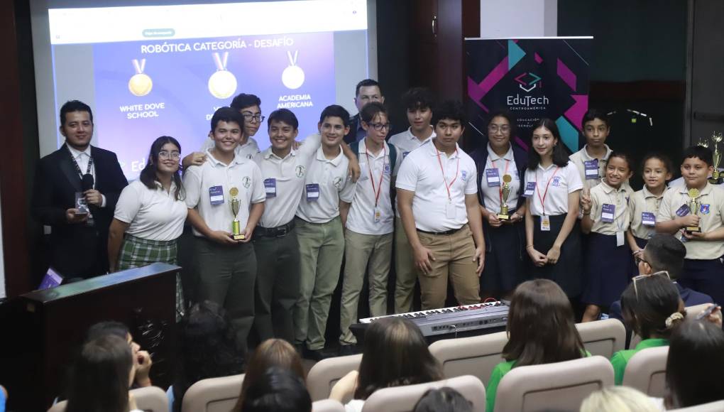 En la categoría de Desafío el primer lugar fue para Villas del Campo, el segundo lugar se lo llevó la Academia Americana y el tercero fue para White Dove School.