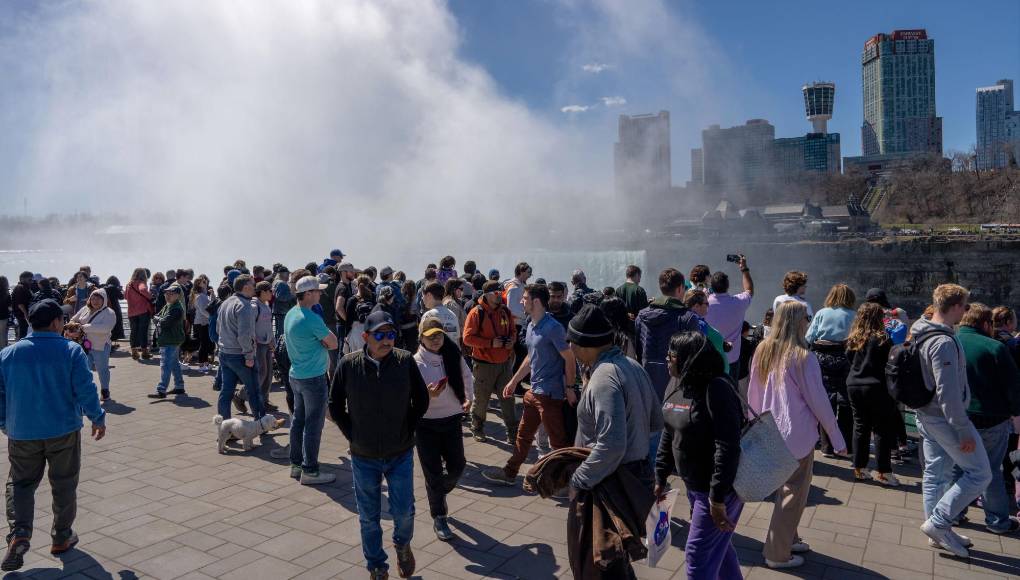 Entre los lugares emblemáticos donde será visible el <b>eclipse</b> se encuentran las Cataratas del Niágara, donde el espectáculo promete ser grandioso.