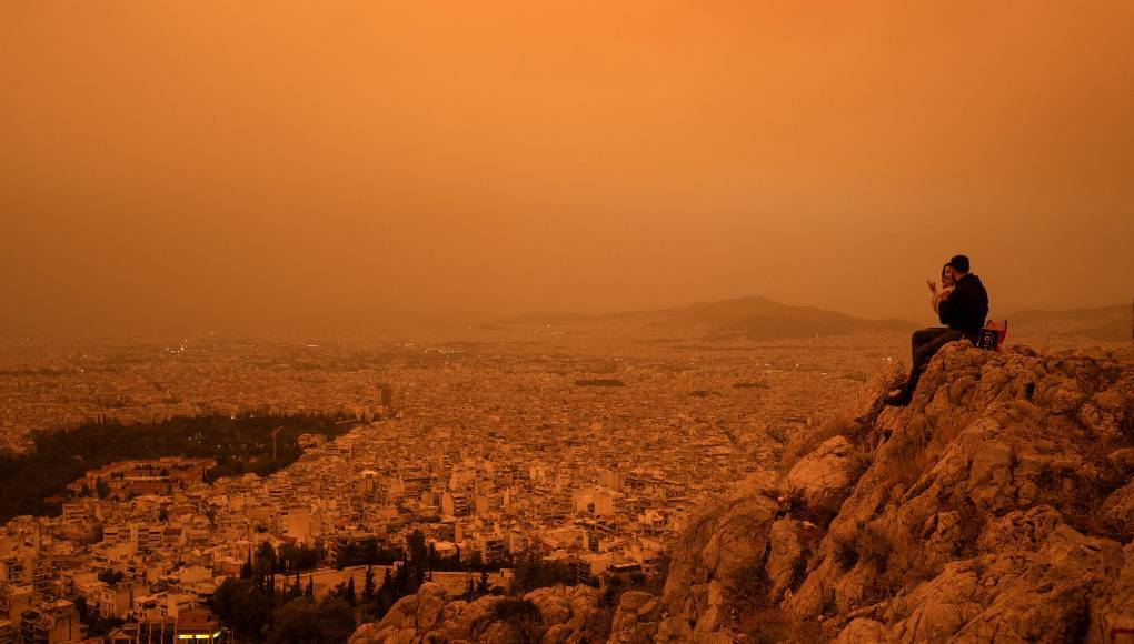 Las autoridades han advertido también sobre el aumento de las concentraciones de micropartículas de contaminación por ese fenómeno.