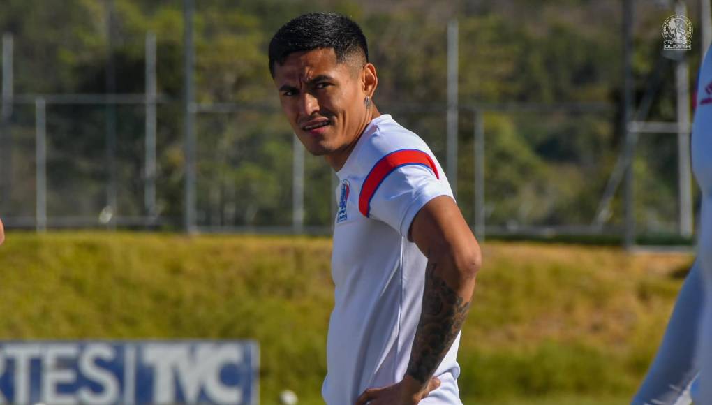 Andy Nájar ha jugado 9 partidos y 526 minutos en su primer torneo con el Olimpia.