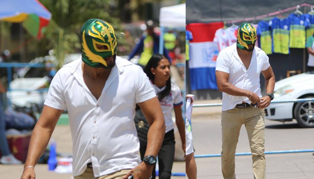 El aficionado olanchano que llegó enmascarado a apoyar a los Potros en el estadio. Siempre llega con una máscara; “es un misterio”.