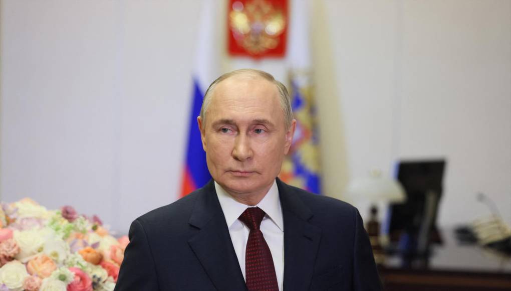 El presidente ruso Vladimir <b>Putin</b> obtendrá, salvo una gran sorpresa, un nuevo mandato de seis años en las elecciones presidenciales que se celebrarán del 15 al 17 de marzo. 