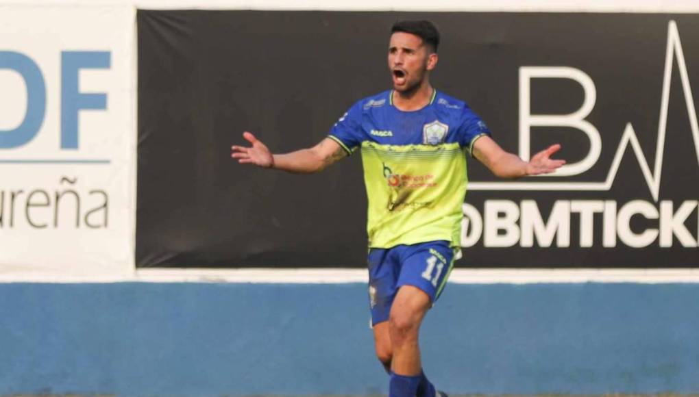 Federico Sellechia: Llegó como goleador, pero decepcionó, por lo que será la dirigencia del Olancho FC que decida su futuro en el club pampero.