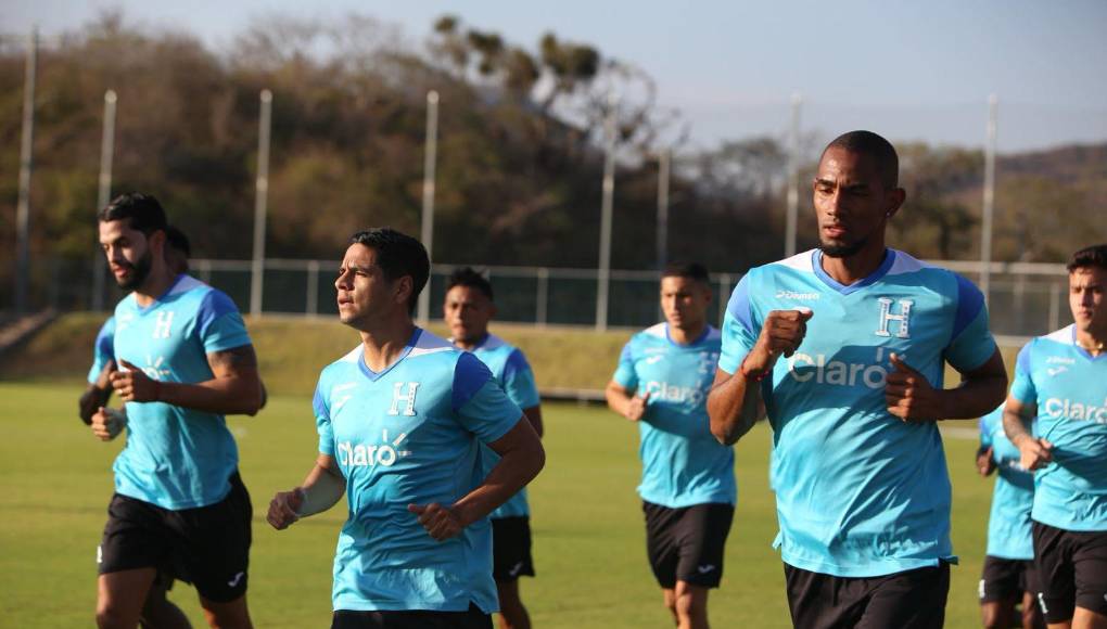 Jerry Bengtson detalló que le gustaría estar en el listado final de la Selección para el repechaje ante Costa Rica en Dallas, Texas.