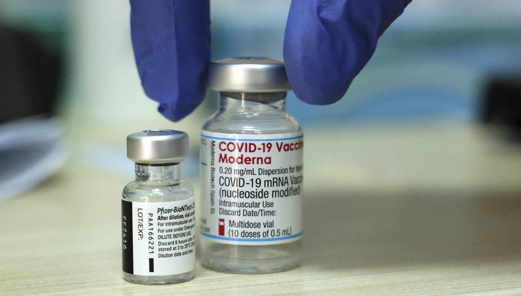 EEUU autoriza refuerzos “combinados” de la vacuna anticovid