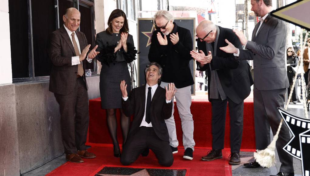 Un merecido reconocimiento por la brillante carrera actoral de uno de los actores más versátiles de su generación.