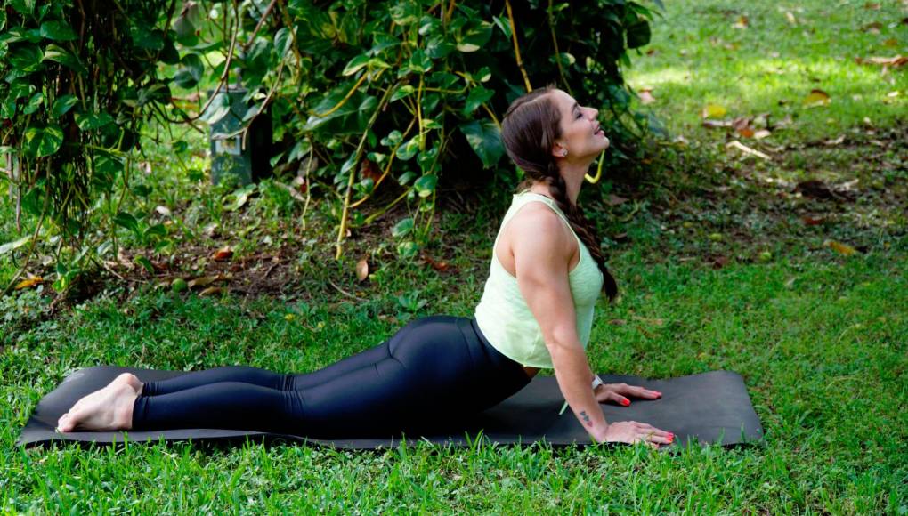 Yoga: armonice su cuerpo y mente desde casa