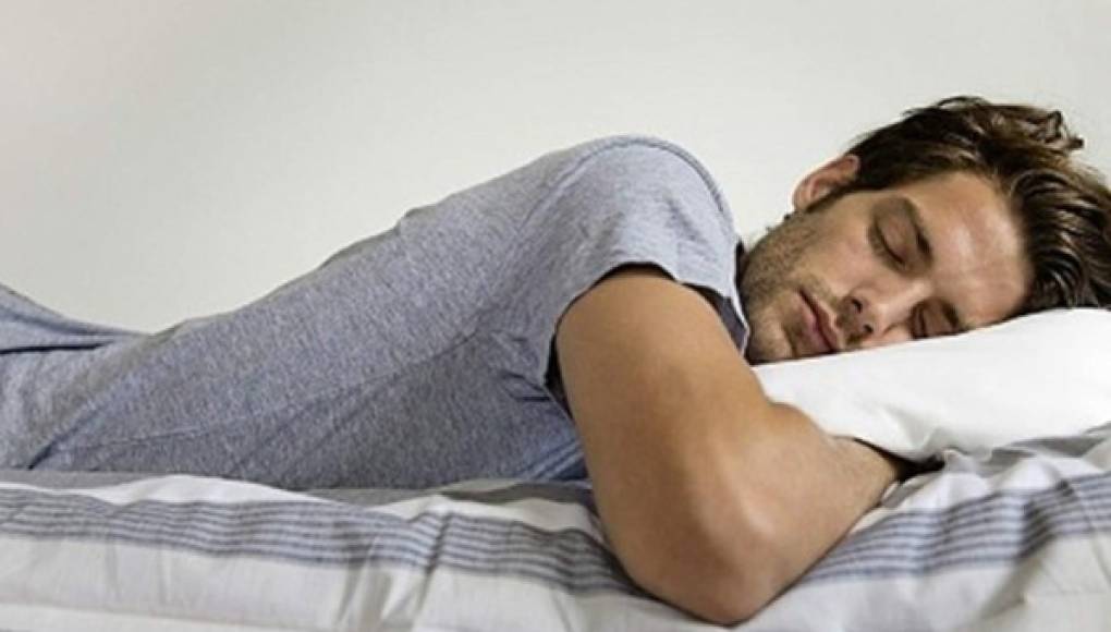 Una siesta en la tarde podría bajar la presión arterial