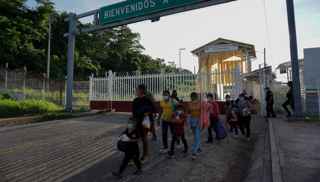 EEUU comienza a devolver solicitantes de asilo a México entre dudas sobre la seguridad para los migrantes