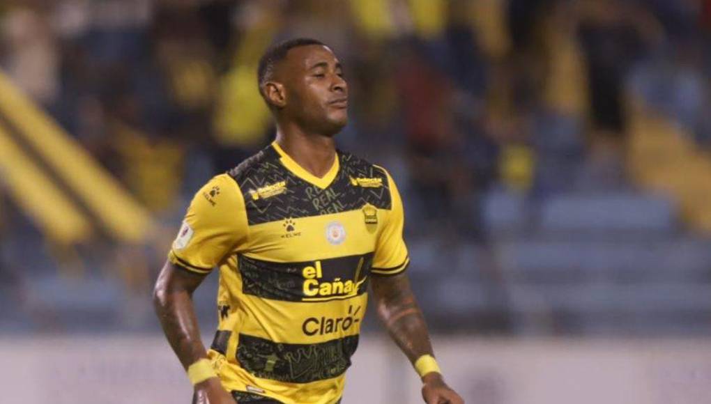 El Real España tiene hasta el 30 de noviembre para comprar la ficha del atacante panameño Carlos Small. 