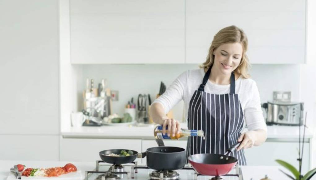 Uno, dos y tres para limpiar la estufa