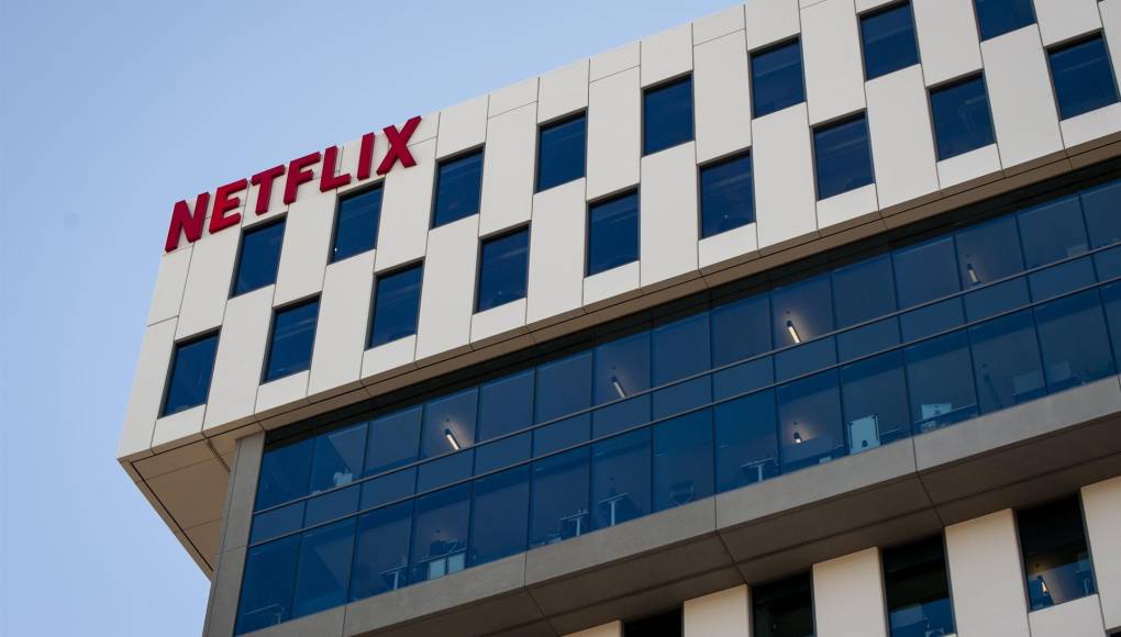 Netflix despide a 300 empleados por la pérdida de 200,000 suscriptores