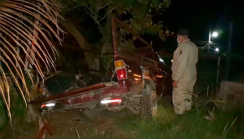 Dos muertos y un herido deja accidente en la carretera CA-5