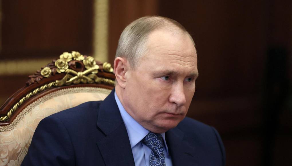 Inteligencia de EEUU dice que Putin se siente engañado por sus asesores - Diario La Prensa