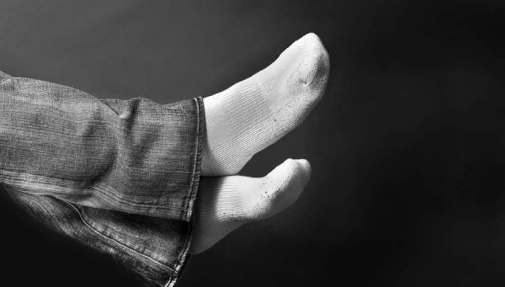 Tres pasos sencillos para lavar los calcetines