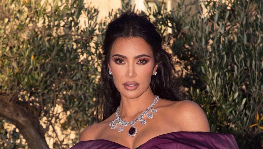 Según publican los medios estadounidenses, todo comenzó cuando la empresaria acudió al 31er cumpleaños del deportista. Sin embargo, durante estos meses han preferido mantener su relación en secreto. 