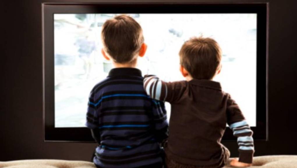 Los niños están demasiado expuestos a anuncios de alcohol   