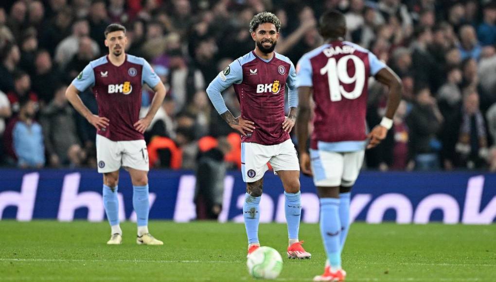 La Premier League, organizadora del campeonato, “apoya plenamente el uso del VAR y se compromete, junto a la PGMOL [asociación de los árbitros] a aportar mejoras continuas al sistema en interés del juego y de los aficionados”.