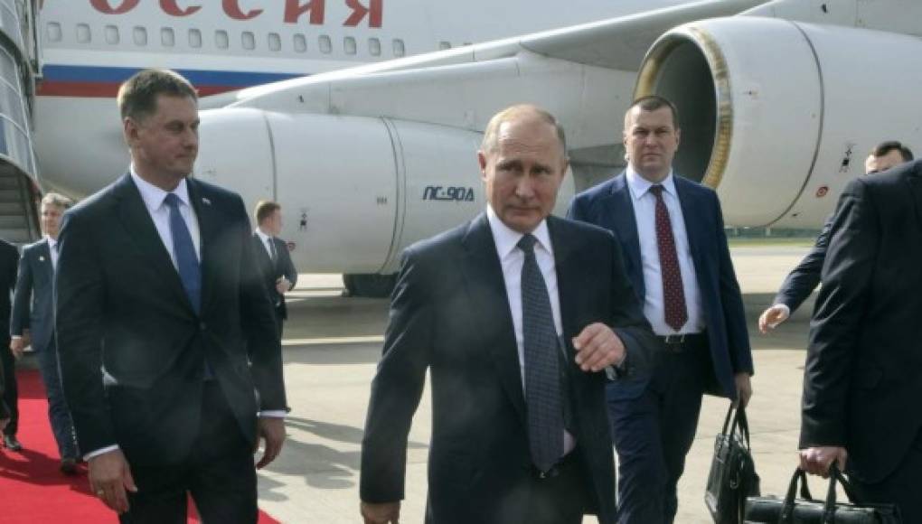 Vladimir Putin llega a Buenos Aires para participar de la cumbre del G20 'rechazado' por Trump