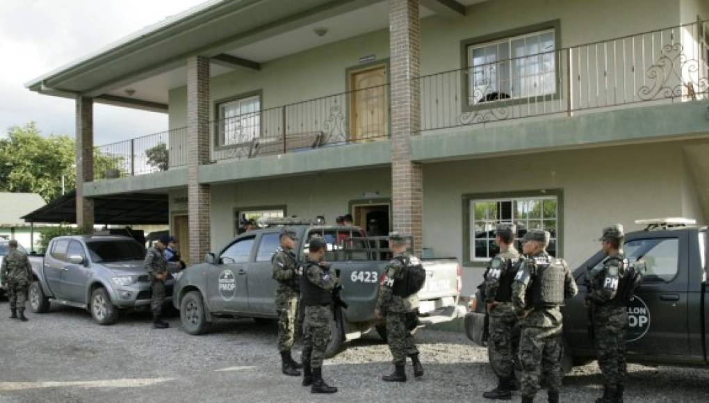 Policía ya tiene pistas de responsables de quemar autobús en La Ceiba