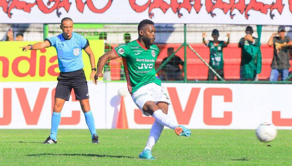 El Monstruo Verde se divirtió con su poder ofensivo: Chino López, Cristian Sacaza, Alexy Vega y Clayvin Zúniga, quien en el minuto 4 falló un penal en favor de los verdolagas. Amílcar Benguché se lo tapó. 