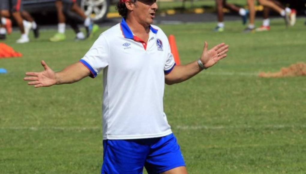 Pedro Troglio fue nombrado el mejor entrenador de la Liga Nacional de Honduras