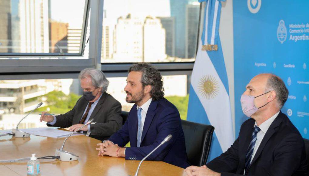 OEA llama a reanudar las negociaciones entre Argentina y el Reino Unido sobre Malvinas