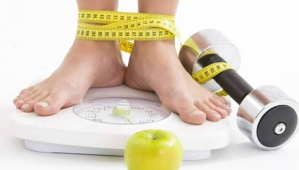 Comer solo una o dos veces al día no ayuda a adelgazar