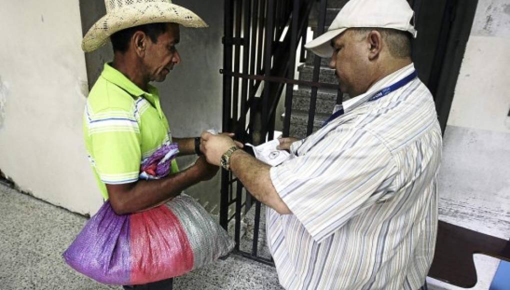 Establecen nuevos controles para ingresar a hospitales de Honduras