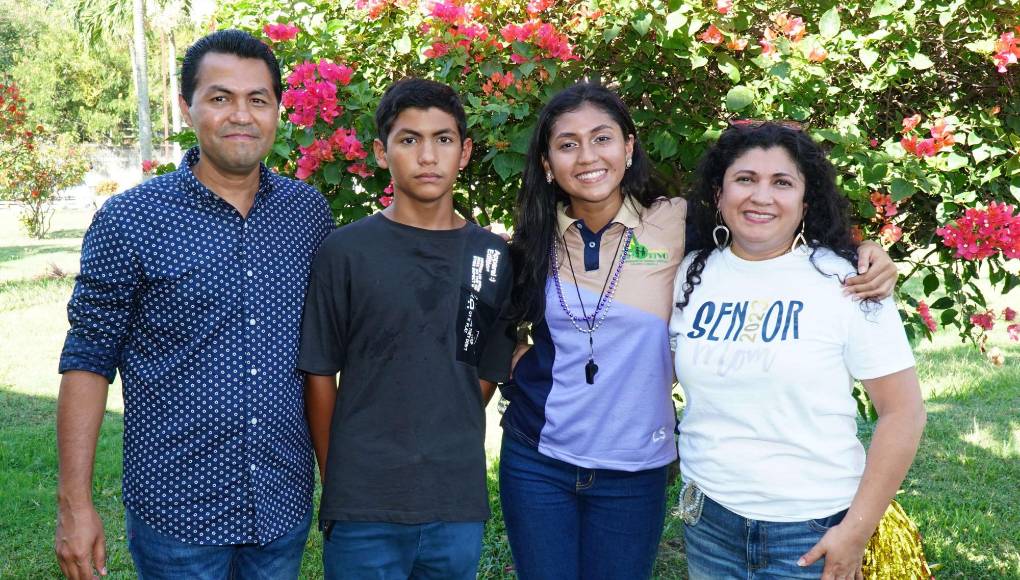 José Bardales, Isaac Bardales, Joyce Bardales y Avy Hernández