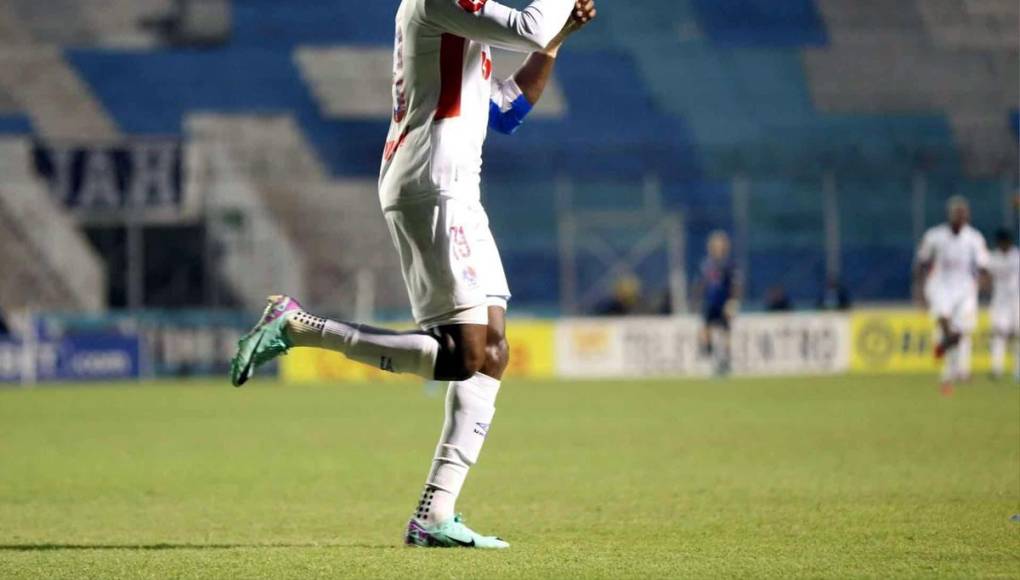 Yustin Arboleda llegó a tres goles en el Torneo Clausura 2024.