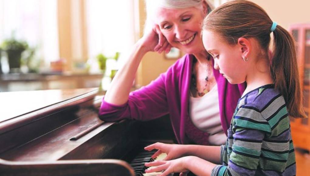 Los múltiples beneficios de aprender a tocar piano  