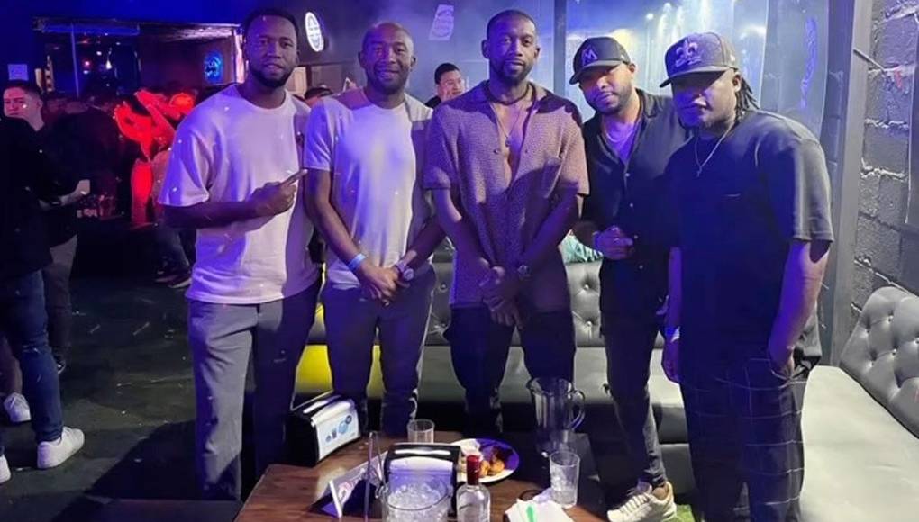 El exjugador hondureño mantiene informados a sus seguidores en Instagram sobre su vida en el extranjero.