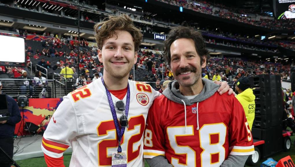 Paul Rudd, reconocido actor de comedia, fue otro de los invitados de lujo al Super Bowl 2024.