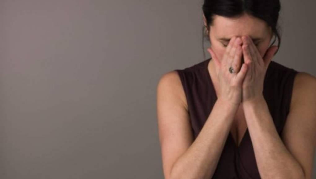 Asocian la psoriasis con un riesgo mayor de depresión