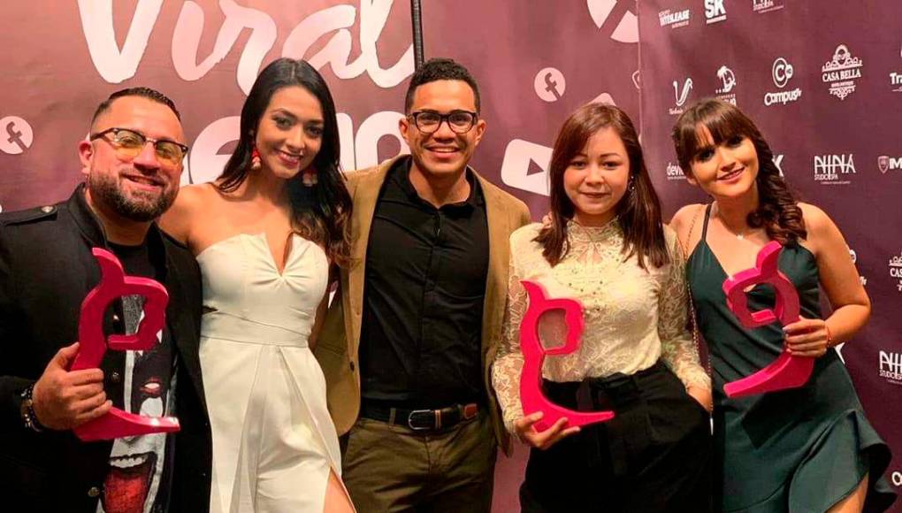 Arely rodríguez, en el top 1 de la locución radial