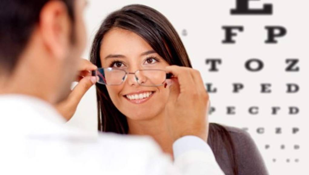 A partir de los 40 años, la mujer tiene problemas visuales