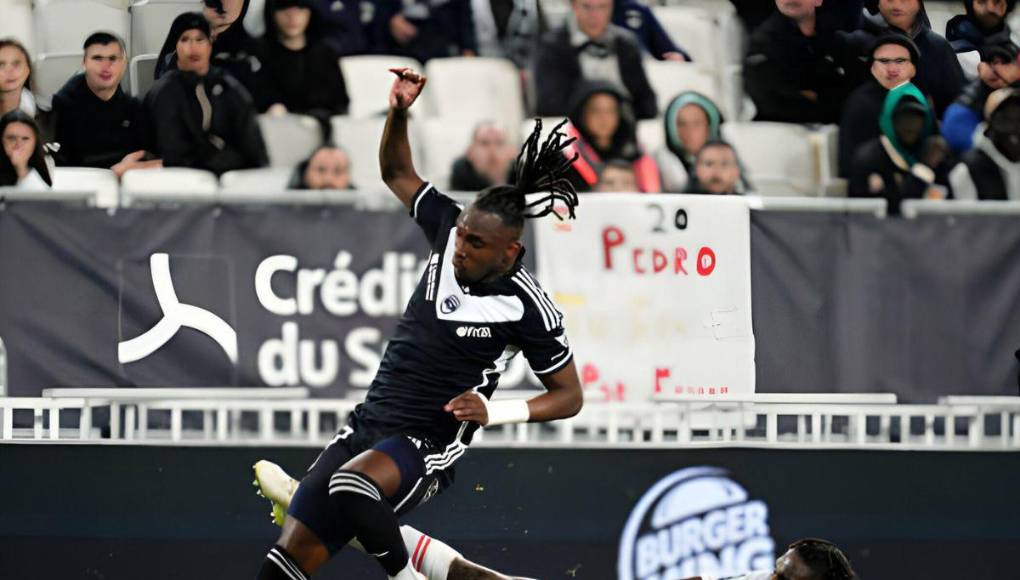 Asimismo afirmaron que “Elis estaba consciente cuando acudió al hospital para ser examinado”.