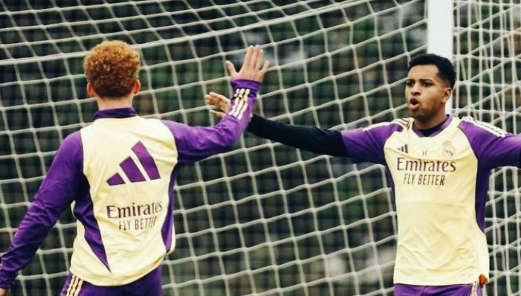 En el vestuario del Real Madrid también empieza a ganarse el cariño de las leyendas blancas.