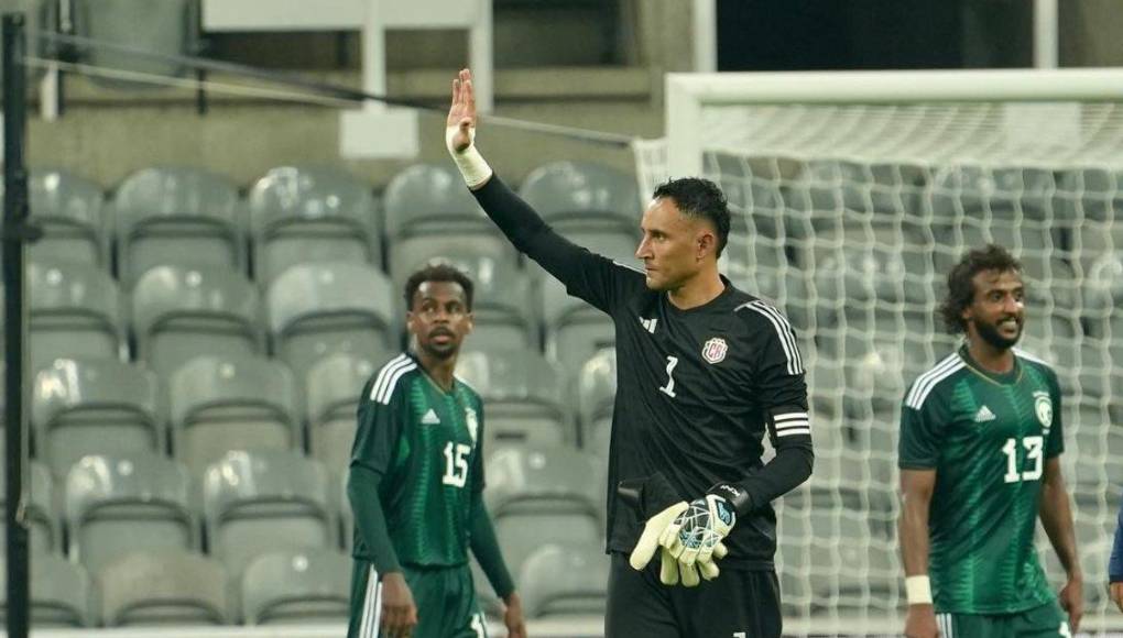 Keylor Navas encabeza la lista de Costa Rica para la batalla ante Honduras del próximo 23 de marzo en Dallas, donde el ganador obtendrá un cupo a la Copa América 2024.