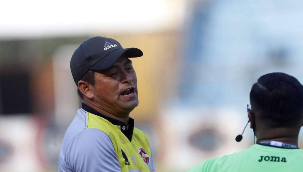  Tilguath sorprendió el domingo al informar que no iba a continuar como entrenador de los carpinteros tras el triunfo de 1-0 ante UPNFM en el cierre de las vueltas regulares en un resultado que mandó a los lobos a jugar una final por el no descenso ante Vida.