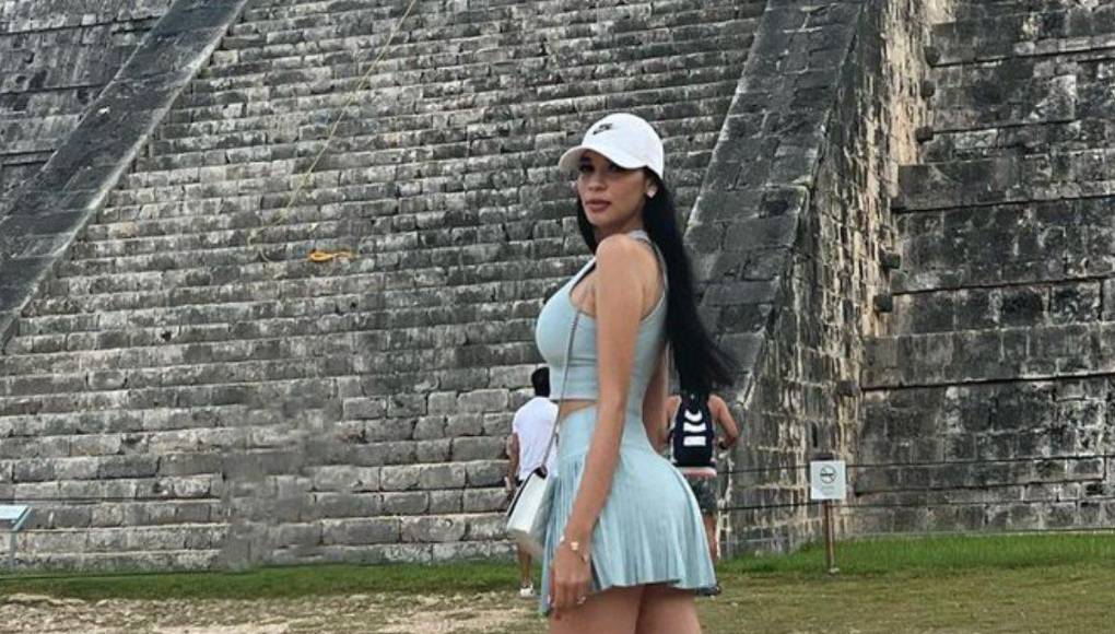 Josellin fue conquistada por el delantero hondureño Antony Lozano.