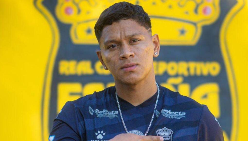 Bryan Moya: La ficha del delantero ya no le pertenece al Olimpia ya que Real España lo compró. 